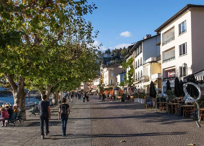 Divina - Happy * Minusio